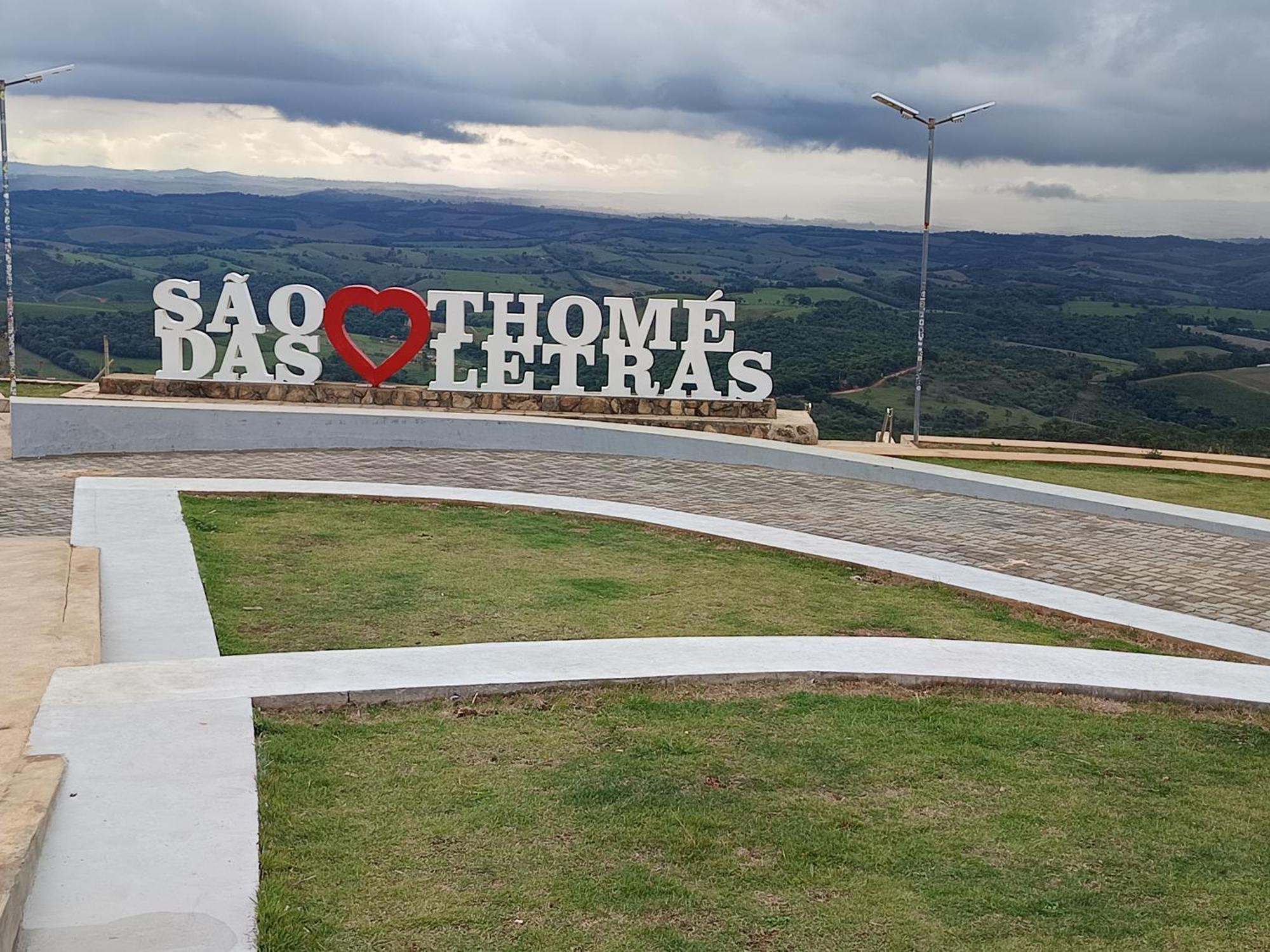 Suites Montanha Das Letras เซาโตเมตัสเลตราส ห้อง รูปภาพ